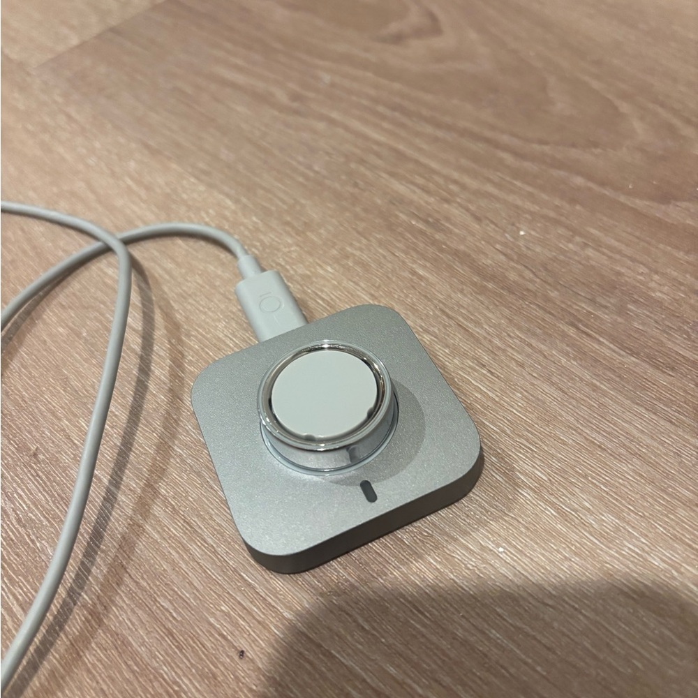 Oura Silver Ring 4
